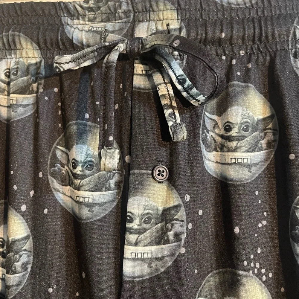 NWT Baby Yoda Men's Pajamas Pants Size - XL Star Wars Mandalorian